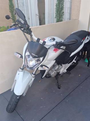 HONDA CB 300R 
